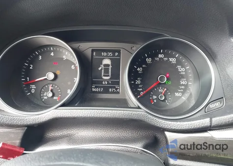 2018 Volkswagen Passat 2.0T Se из США, поврежденный, VIN 1VWBA7A38JC031355